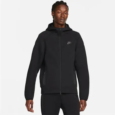 NIKE TECH FLEECE TRACKSUIT BLACK